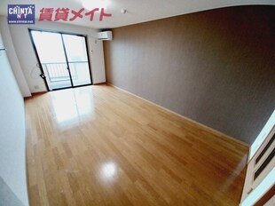 高田本山駅 徒歩4分 3階の物件内観写真